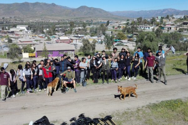 Limpieza comunitaria del Cerro la Cruz