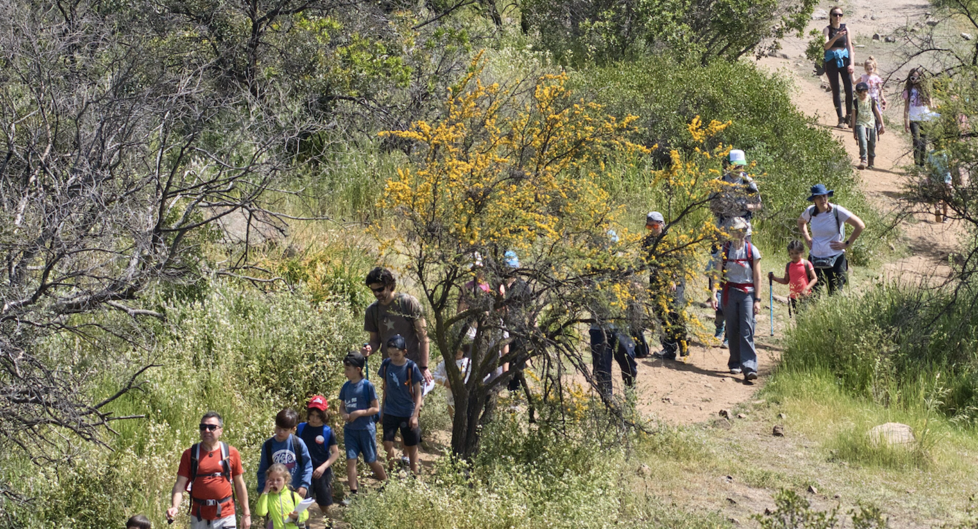 CerroLab: Exploramos el Cerro del Medio en Familia
