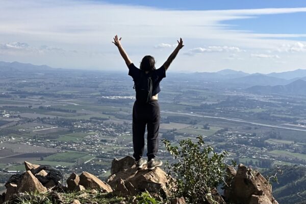 «Caminar para conectar» Senderismo consciente y bienestar